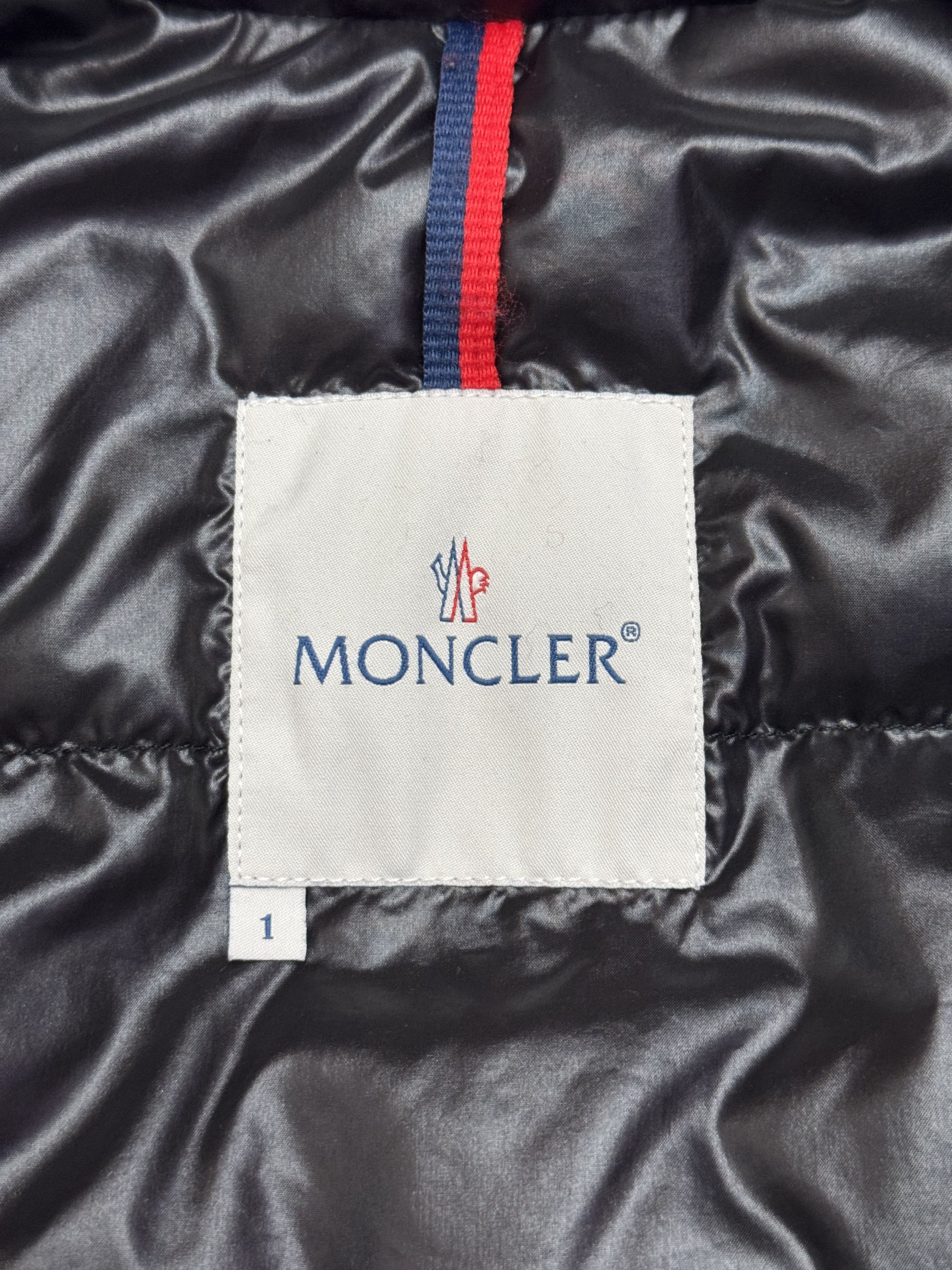 Moncler Moncler Vintage women’s down jacket Size S / US 4 / IT 40 - 16 Thumbnail