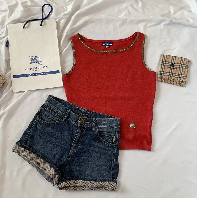 Burberry Burberry Red Wool Women's Top Size M / US 6-8 / IT 42-44 - 1 Thumbnail