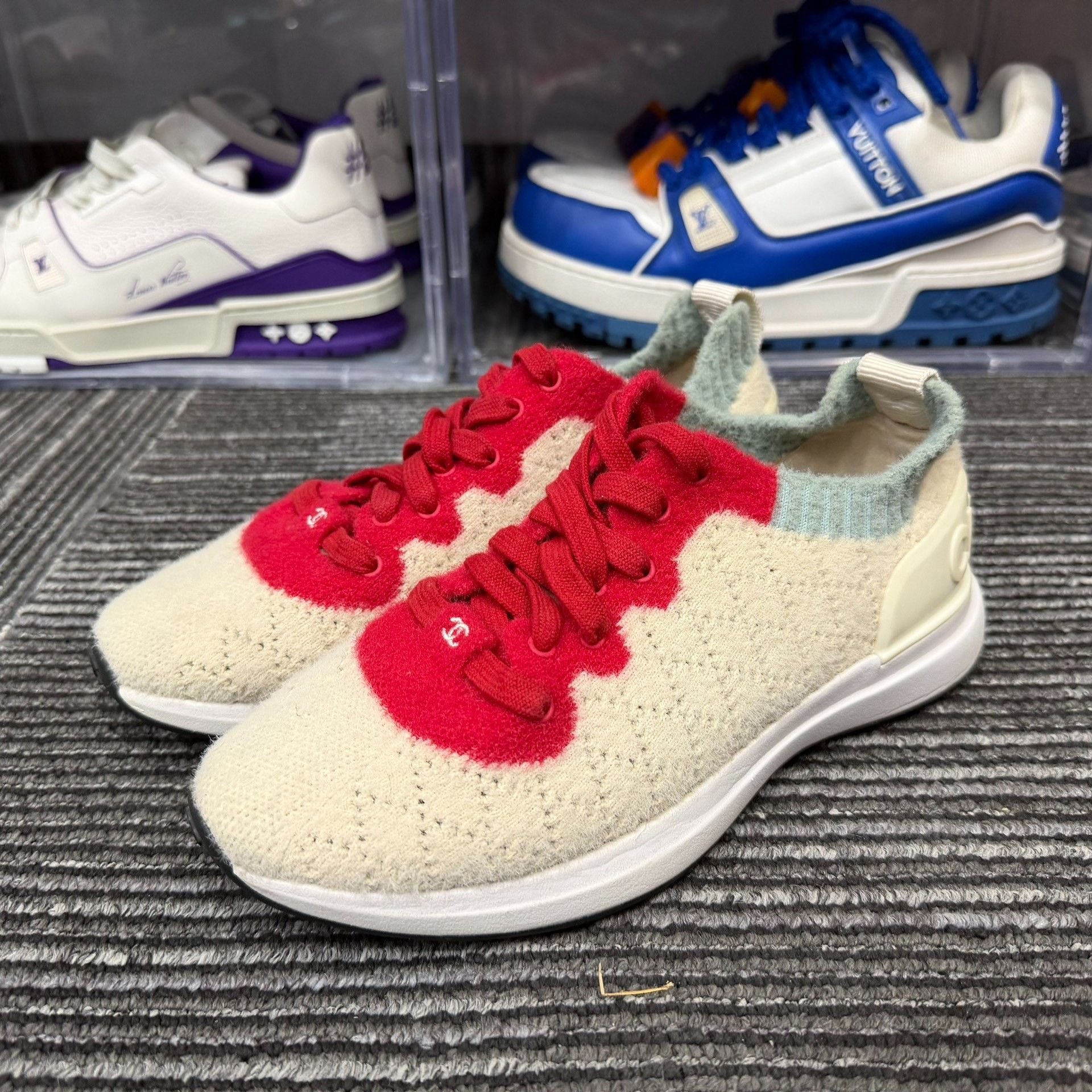 Chanel Chanel Limited Lowtop Sneakers it_34-5 Women Size US 4.5 / IT 34.5 - 1 Thumbnail