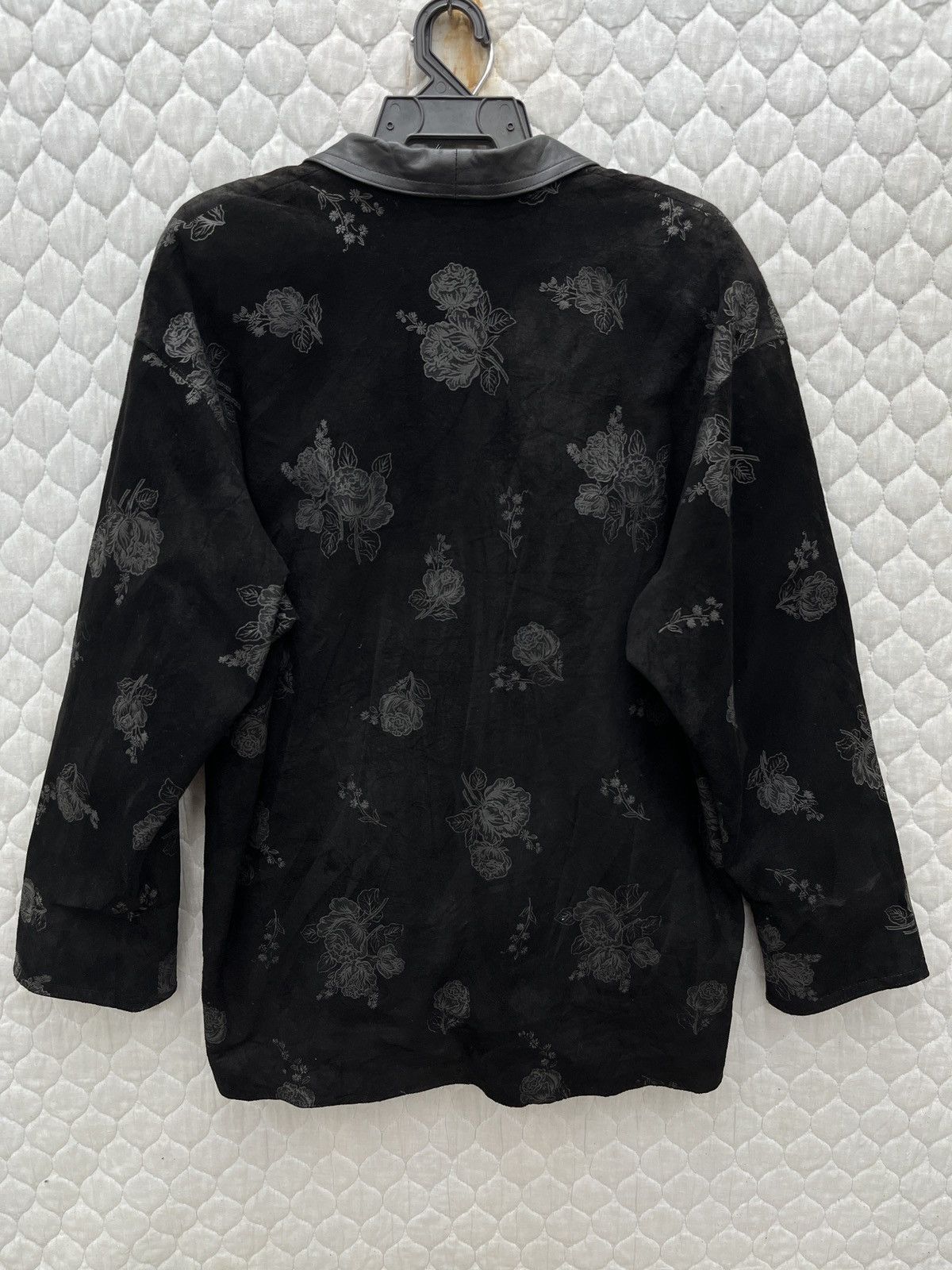 Vintage 🔥🔥🔥ARCHIVE VTG JAPANESE TRADITIONAL FLORAL LEATHER JACKET Size L / US 10 / IT 46 - 4 Thumbnail