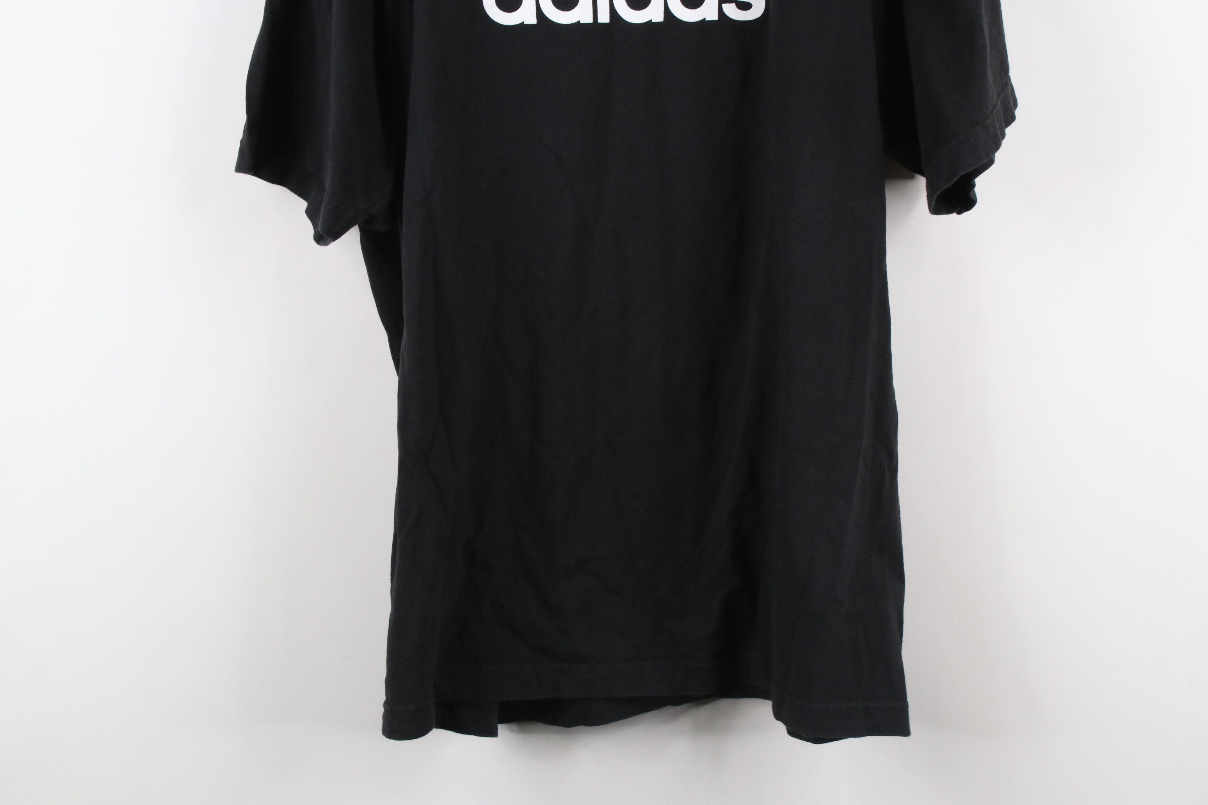 Adidas × Vintage Vintage Adidas Madonna University Volleyball T-Shirt Black Size US L / EU 52-54 / 3 - 11 Thumbnail