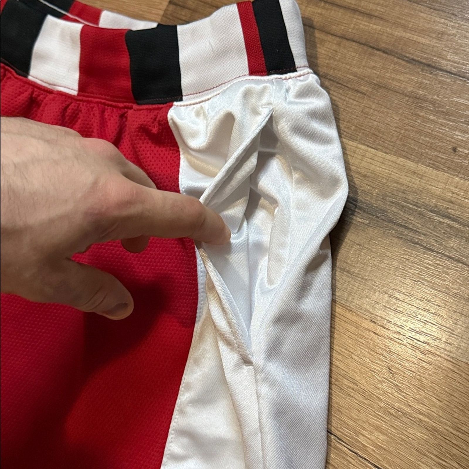Jordan Brand Y2K Air Jordan Silky Dazzle Shorts Size US 28 / EU 44 - 6 Thumbnail