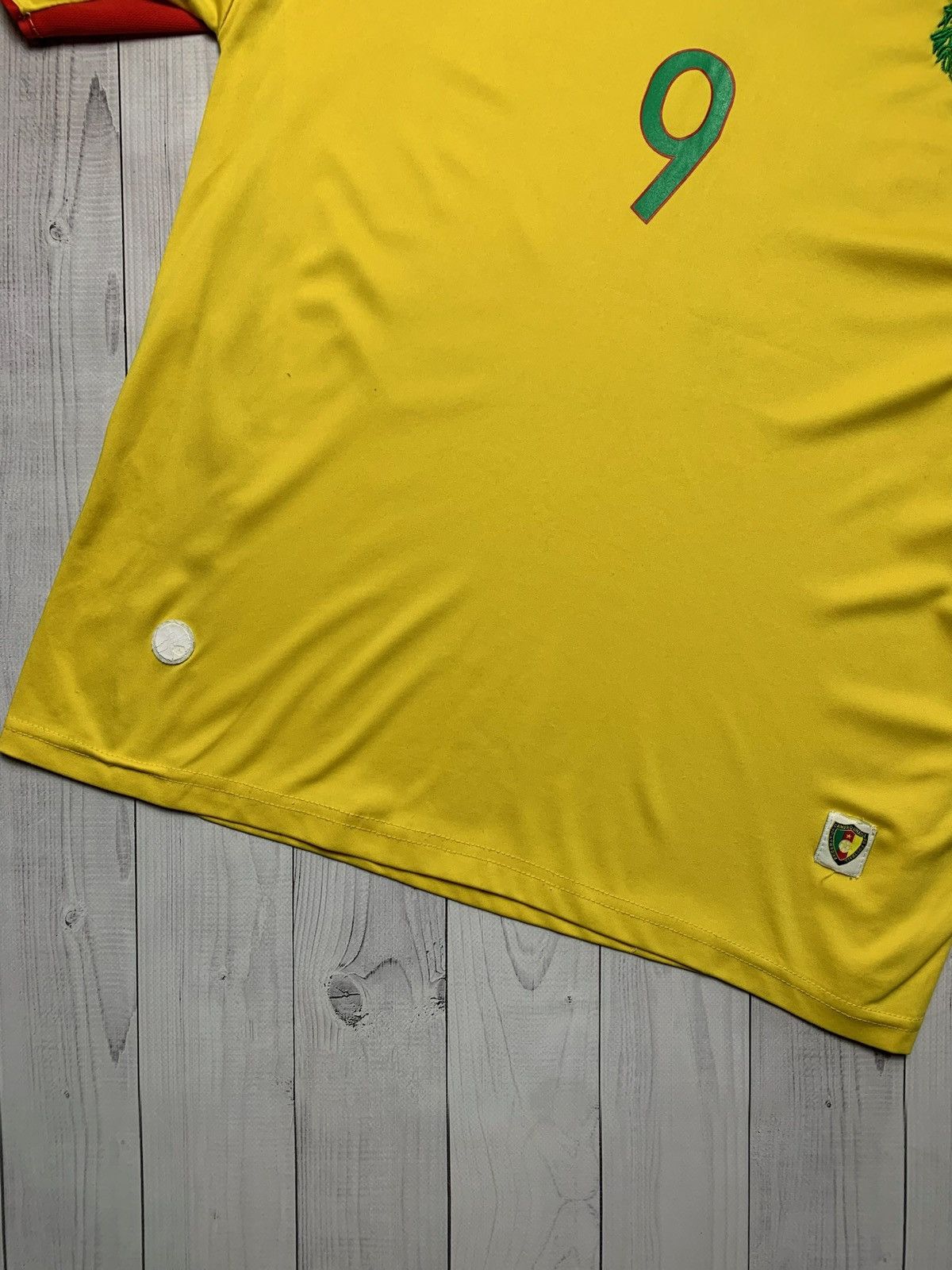Vintage Vintage 9 Eto’o Cameron yellow tee rare Size US M / EU 48-50 / 2 - 4 Thumbnail