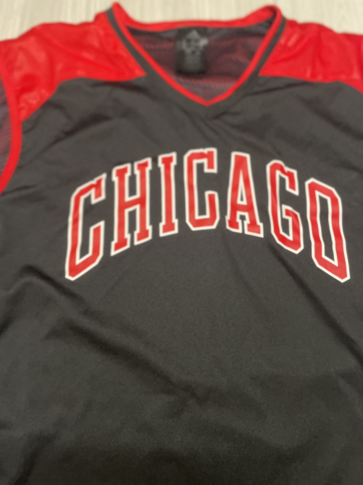 Adidas Adidas Chicago Bulls Training NBA jersey top Size US XL / EU 56 / 4 - 5 Thumbnail