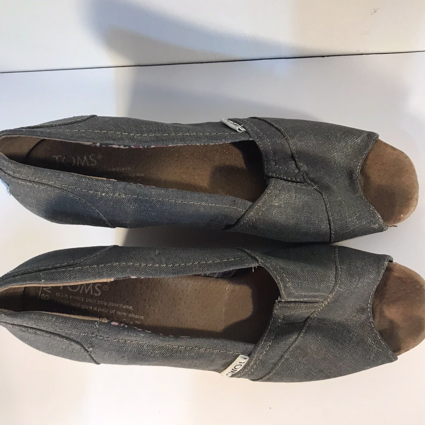 Toms Toms Gray Shimmering Canvas Peep Toe Wedge Heels Womens Size 9 High Heel Size US 9 / IT 39 - 4 Thumbnail