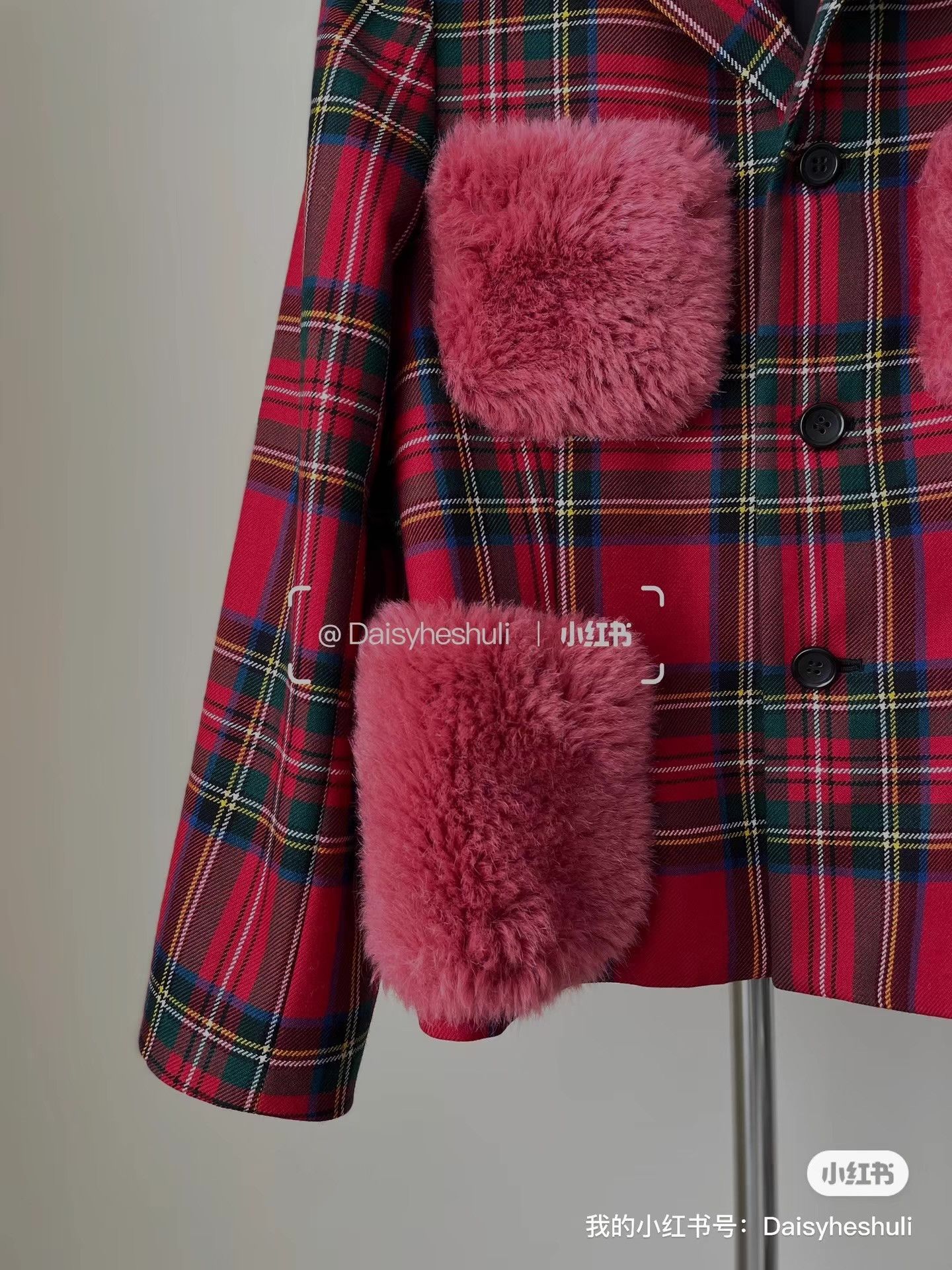 Comme des Garcons Comme des Garçons Plaid Blazer with Furry Pockets Ｑ24 Size S / US 4 / IT 40 - 2 Thumbnail