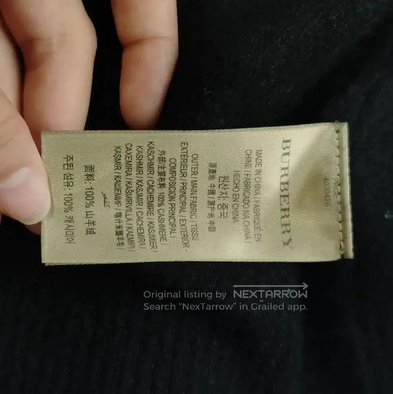 Burberry Burberry Women's Black Wool Sweater. Size L / US 10 / IT 46 - 4 Thumbnail