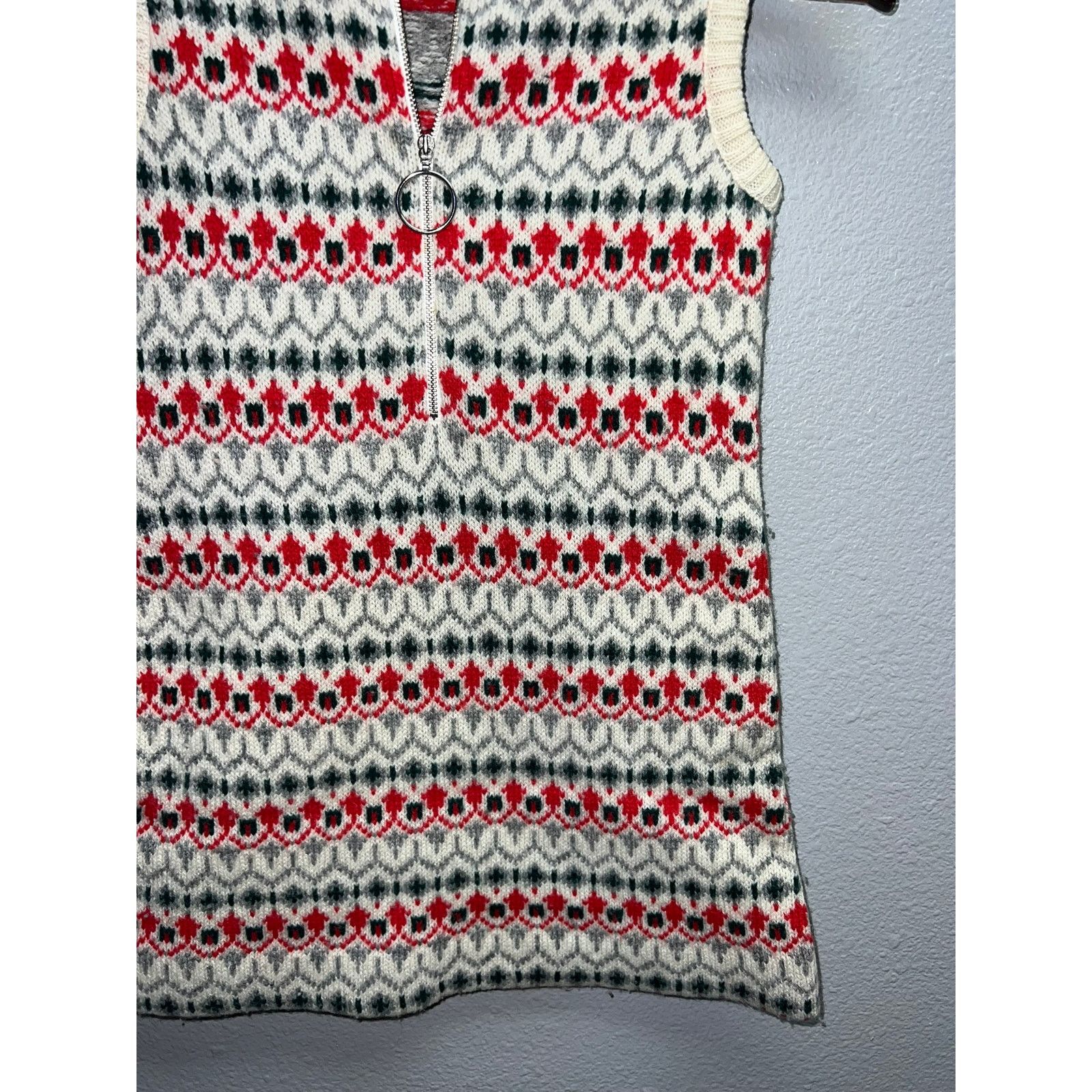 Vintage Womens Wool Sweater Vest Bleyle 100% Virgin Wool Wool Medium Size M / US 6-8 / IT 42-44 - 4 Thumbnail