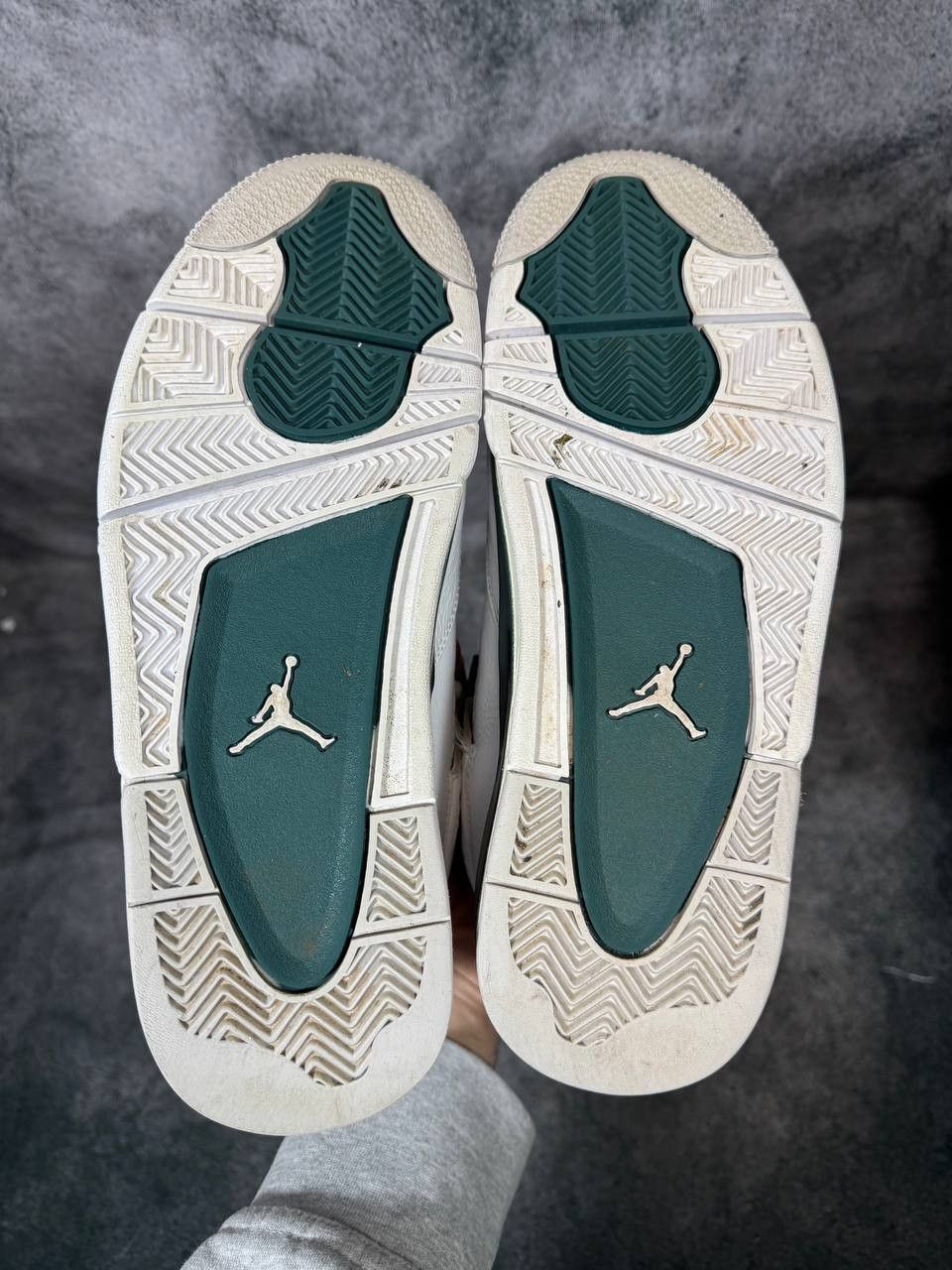 Jordan Brand Size 8 | Jordan 4 Oxidized Green No Box | Pre-Owned Size US 8 / EU 41 - 5 Thumbnail