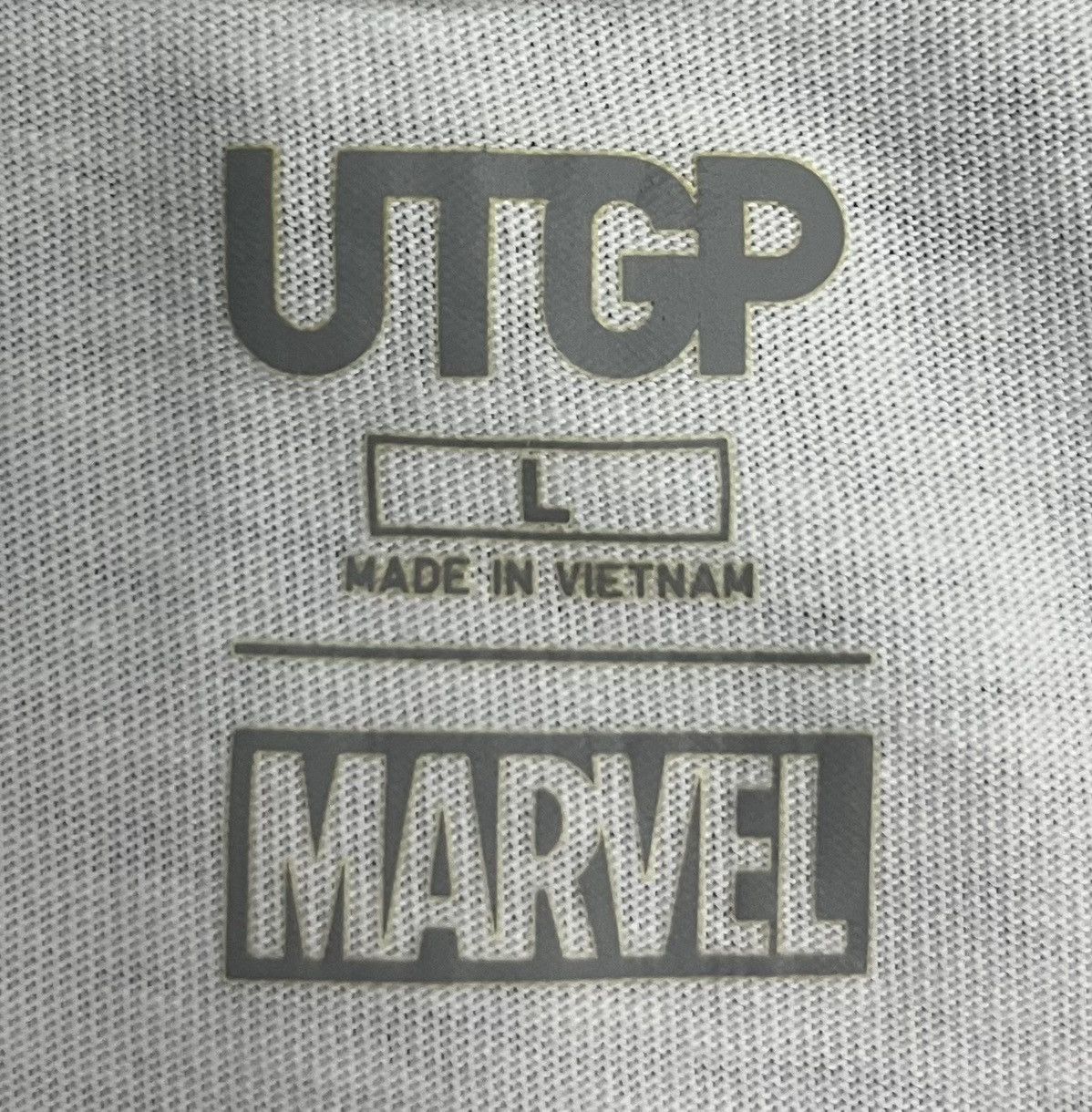 Marvel Comics × Uniqlo × Wolverine UNIQLO MARVEL WOLVERINE SHIRT Size US L / EU 52-54 / 3 - 6 Thumbnail