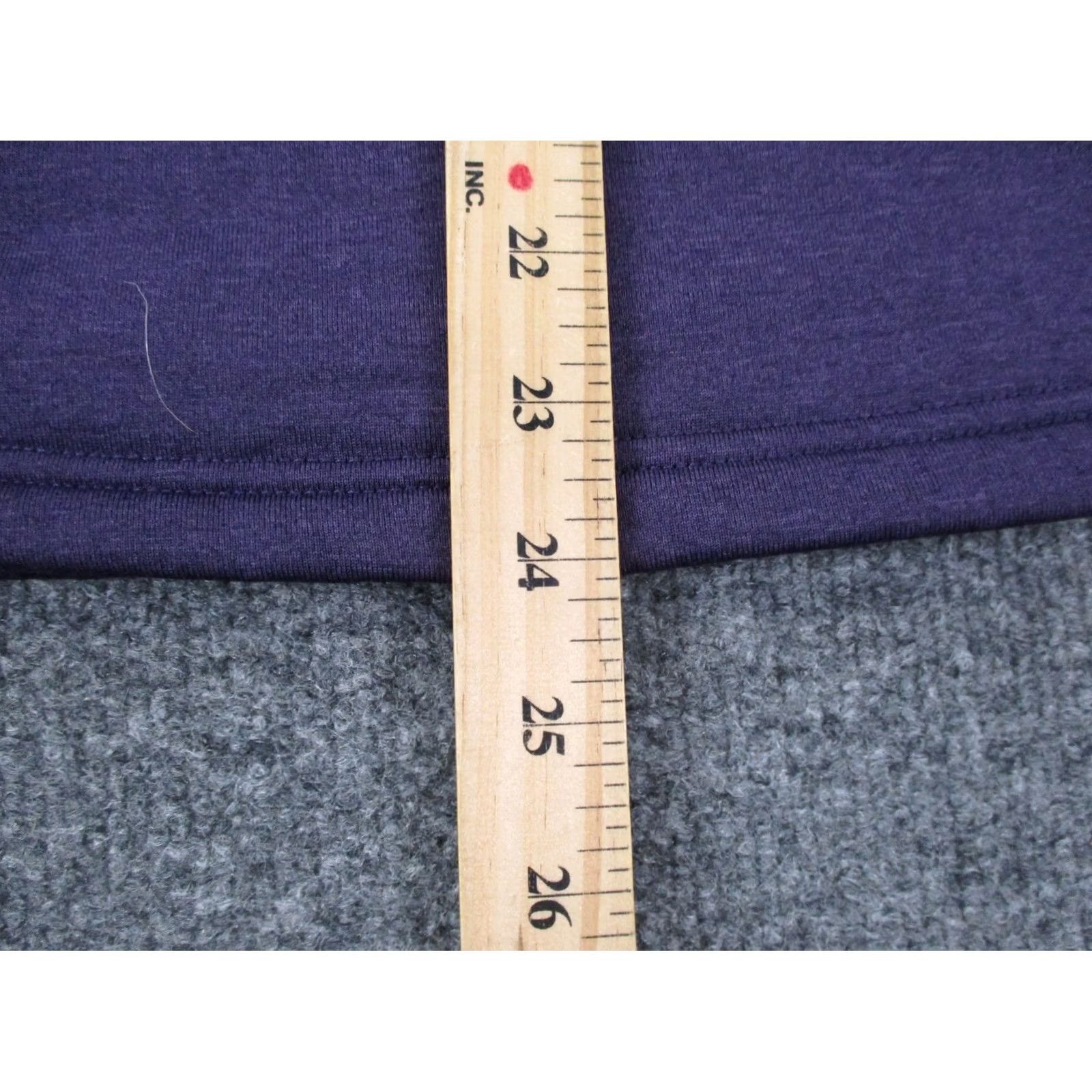 Patagonia Patagonia Jacket Womens M Purple Windbreaker Outdoor Outdoor Camping Hiking Pockets Zipped Pockets Logo 1990s Size M / US 6-8 / IT 42-44 - 4 Thumbnail