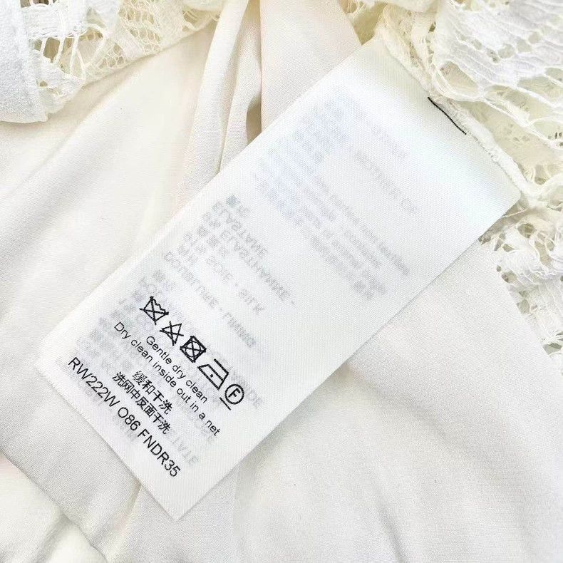 Louis Vuitton Louis Vuitton Acetate/viscose white lace floral long-sleev Size XS / US 0-2 / IT 36-38 - 5 Thumbnail