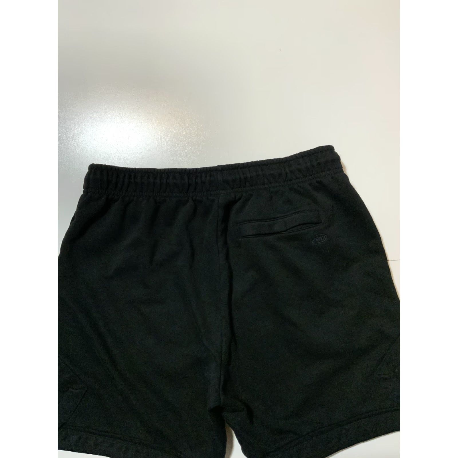 Vintage Fox LA Los Angeles Embroidered Black Terry Fleece 7” Inseam Varsity Sweat Shorts Mens L Embroidered Fox LA Black Terry Fleece Sweat Shorts Size US 33 - 7 Thumbnail