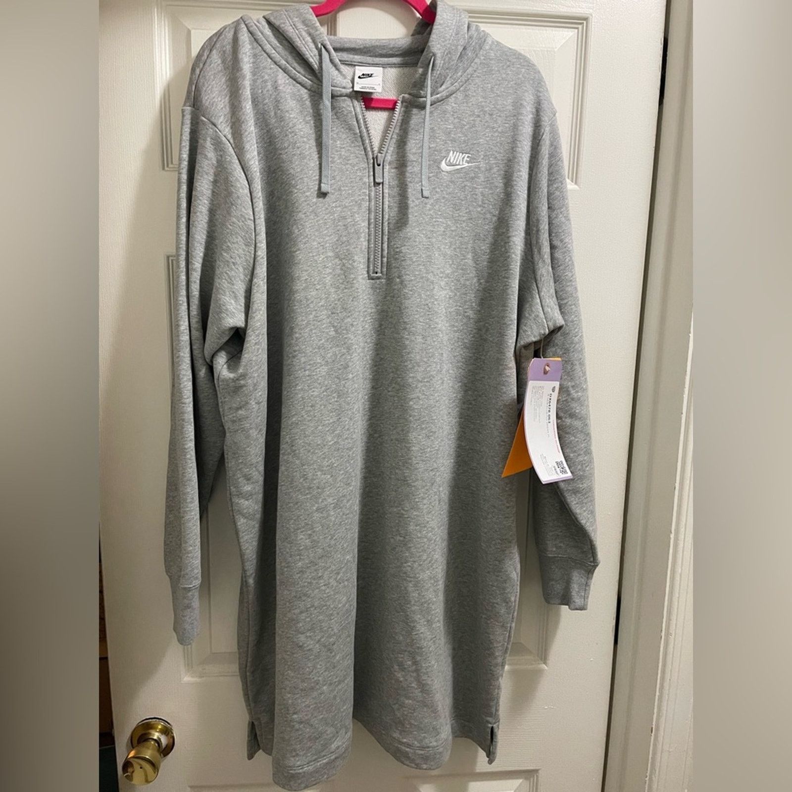 Nike NWT Nike Sample Prop Hoodie Dress Collector’s Item Size 1X Size XL / US 12-14 / IT 48-50 - 3 Thumbnail