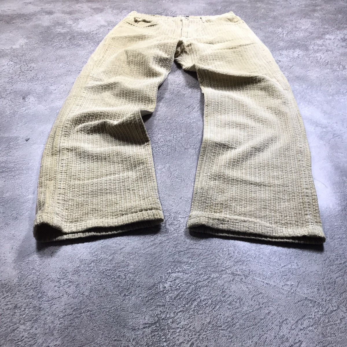 Vintage Vintage Y2K Baggy Flared Sweatpants Low Rise Grunge Logo 29 Size US 29 - 1 Thumbnail