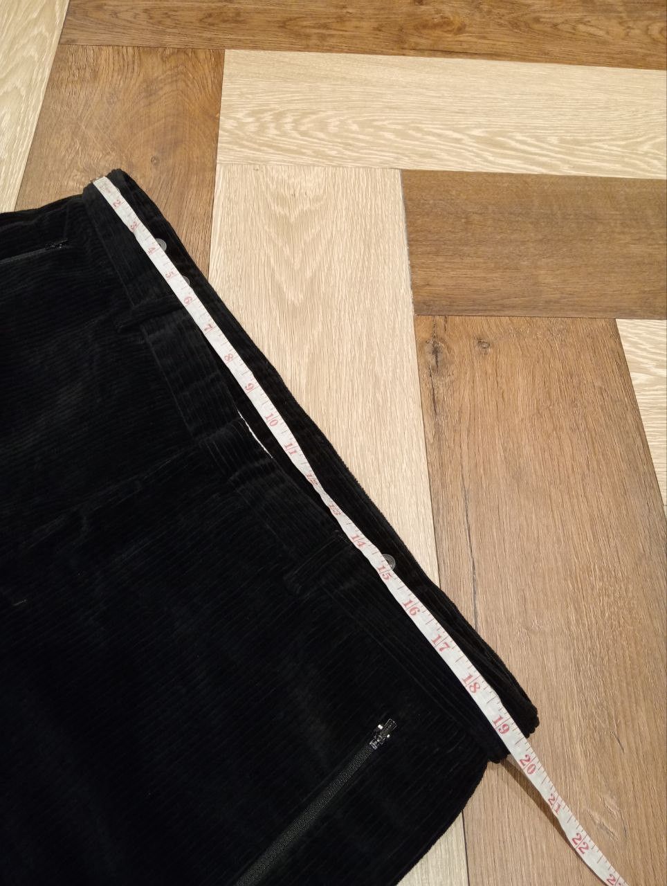 Emporio Armani EMPORIO ARMANI MATT LINE ADJUSTABLE WAIST CORDUROY PANTS Size US 36 / EU 52 - 15 Thumbnail