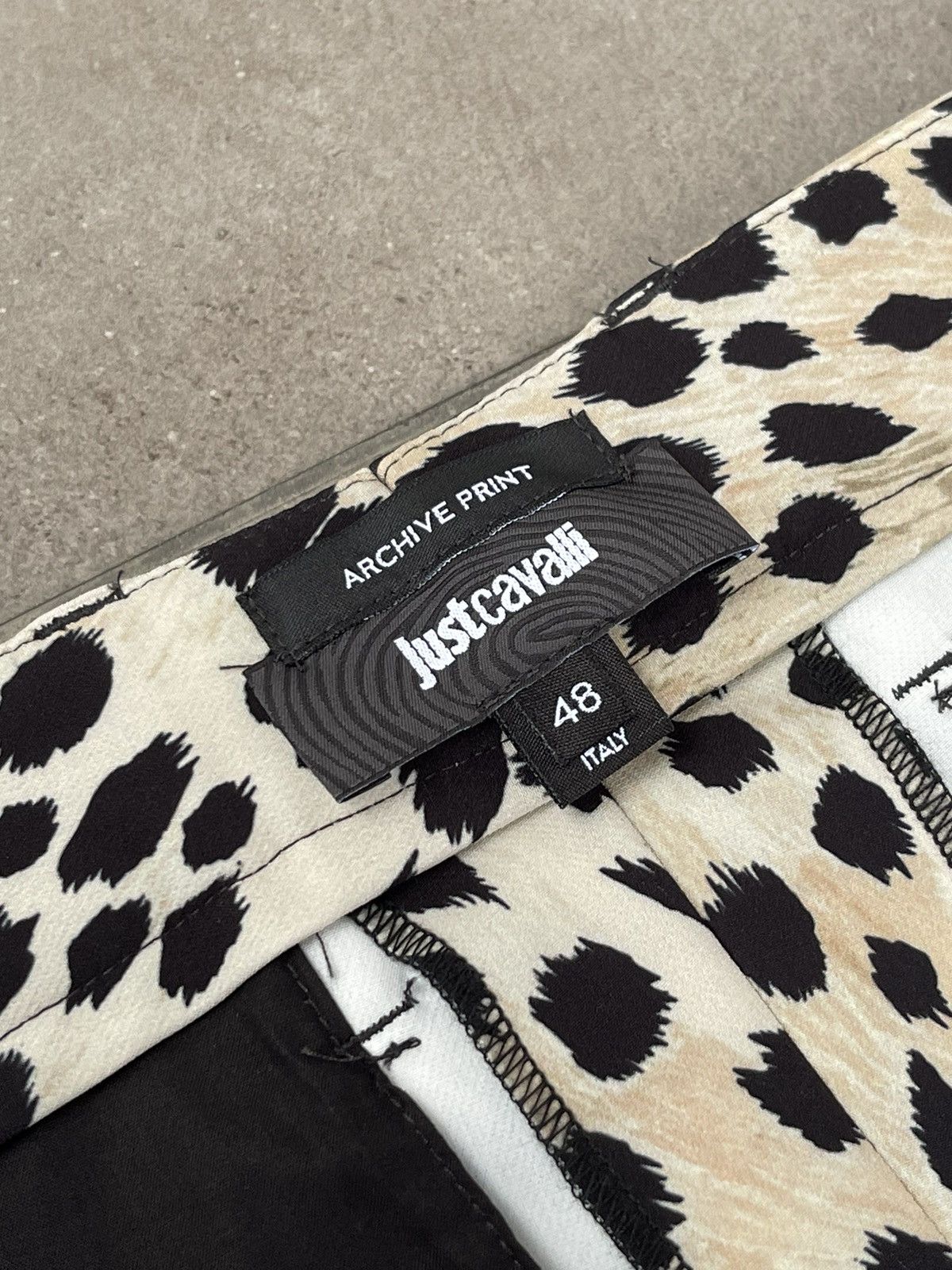 Just Cavalli !DS! FW22 Just Cavalli Leopard Print Natural Casual Pants Size US 32 / EU 48 - 20 Thumbnail