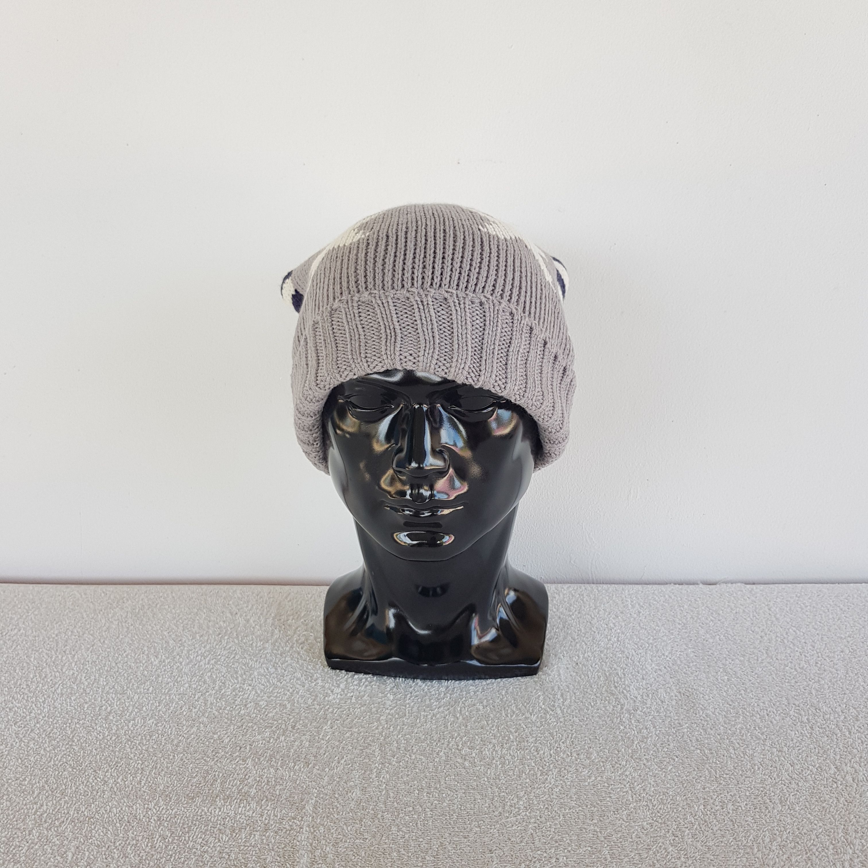 Japanese Brand Vintage Star Beanie Cable Knit Pom Pom Snow Ski Caps Hats. Size ONE SIZE - 2 Thumbnail