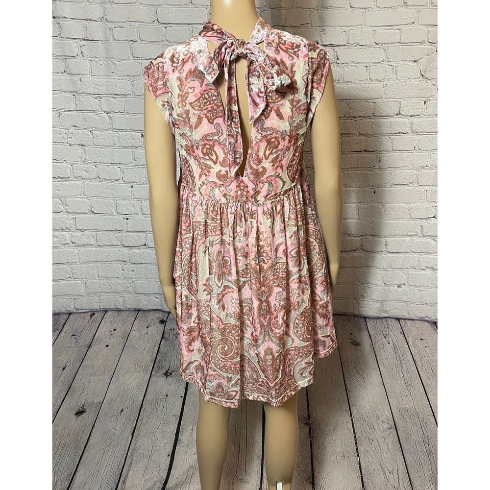 Free People New Free People All the Time Velvet Petal Combo Mini Dress Size XS / US 0-2 / IT 36-38 - 5 Thumbnail