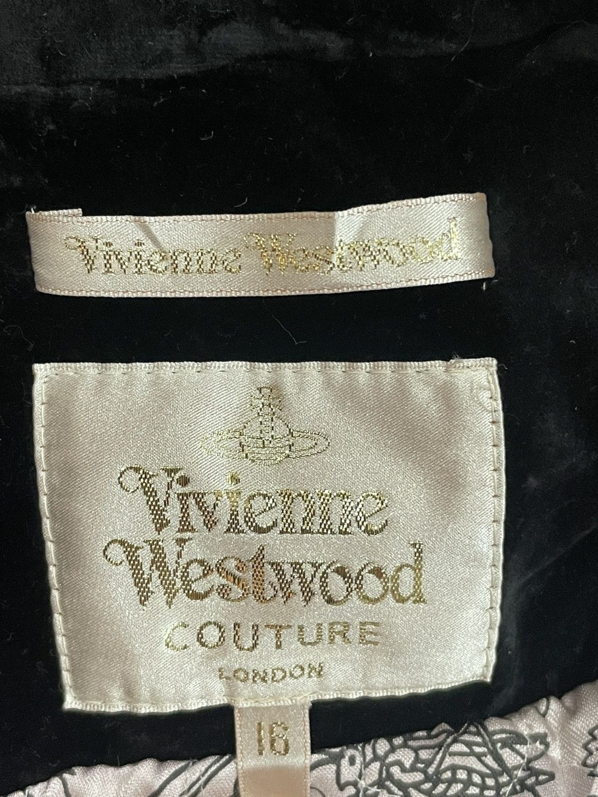 Vivienne Westwood 1990’s Vivienne Westwood Velvet Black coats Size ONE SIZE - 3 Thumbnail