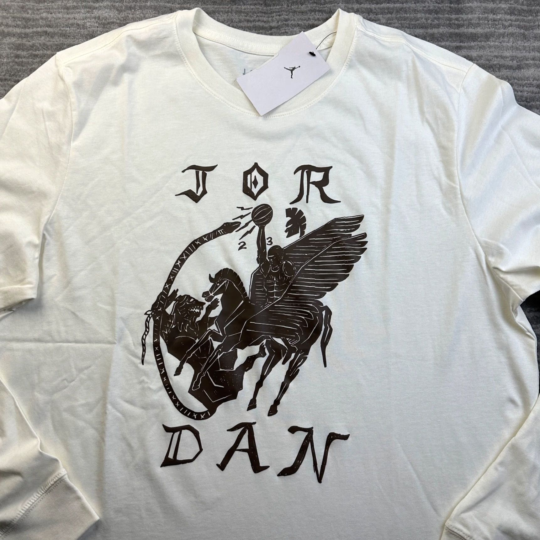 Jordan Brand NEW Jordan Shirt Mens XL Artist Series Umar Rashid Sail Flight T-Shirt Size US XL / EU 56 / 4 - 3 Thumbnail