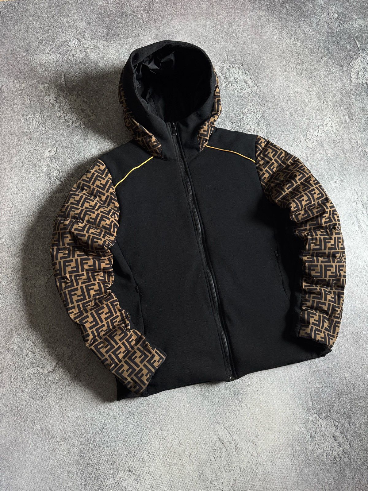Fendi Fendi FF Zucca Monogram Hooded Down Puffer Jacket Mens IT 50 Size US M / EU 48-50 / 2 - 3 Thumbnail