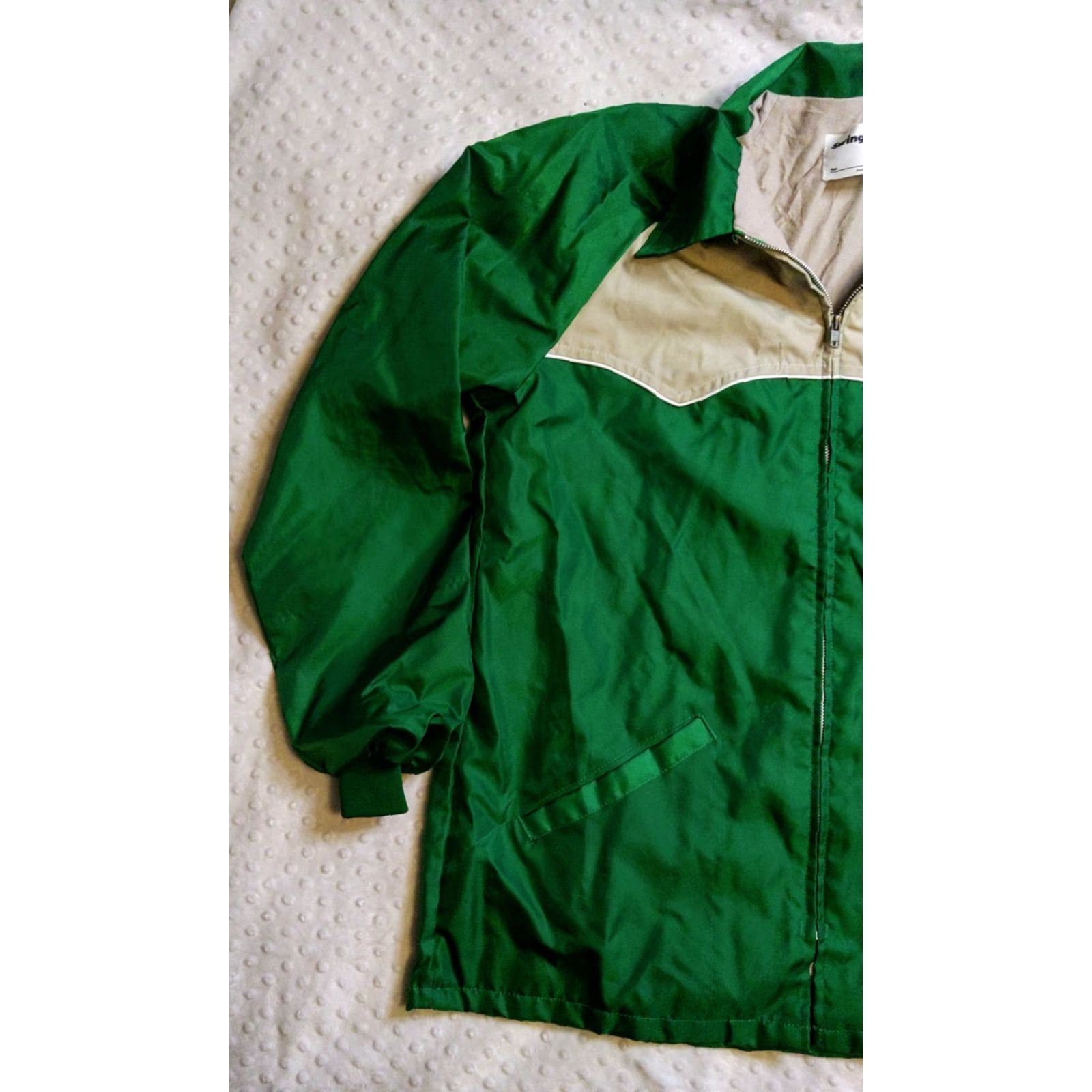 Vintage VINTAGE Swingster Jacket Green Tan Solid Windbreaker Mid-Length Zip Embroidered Logo 90s USA Mens L Regular Size US L / EU 52-54 / 3 - 3 Thumbnail