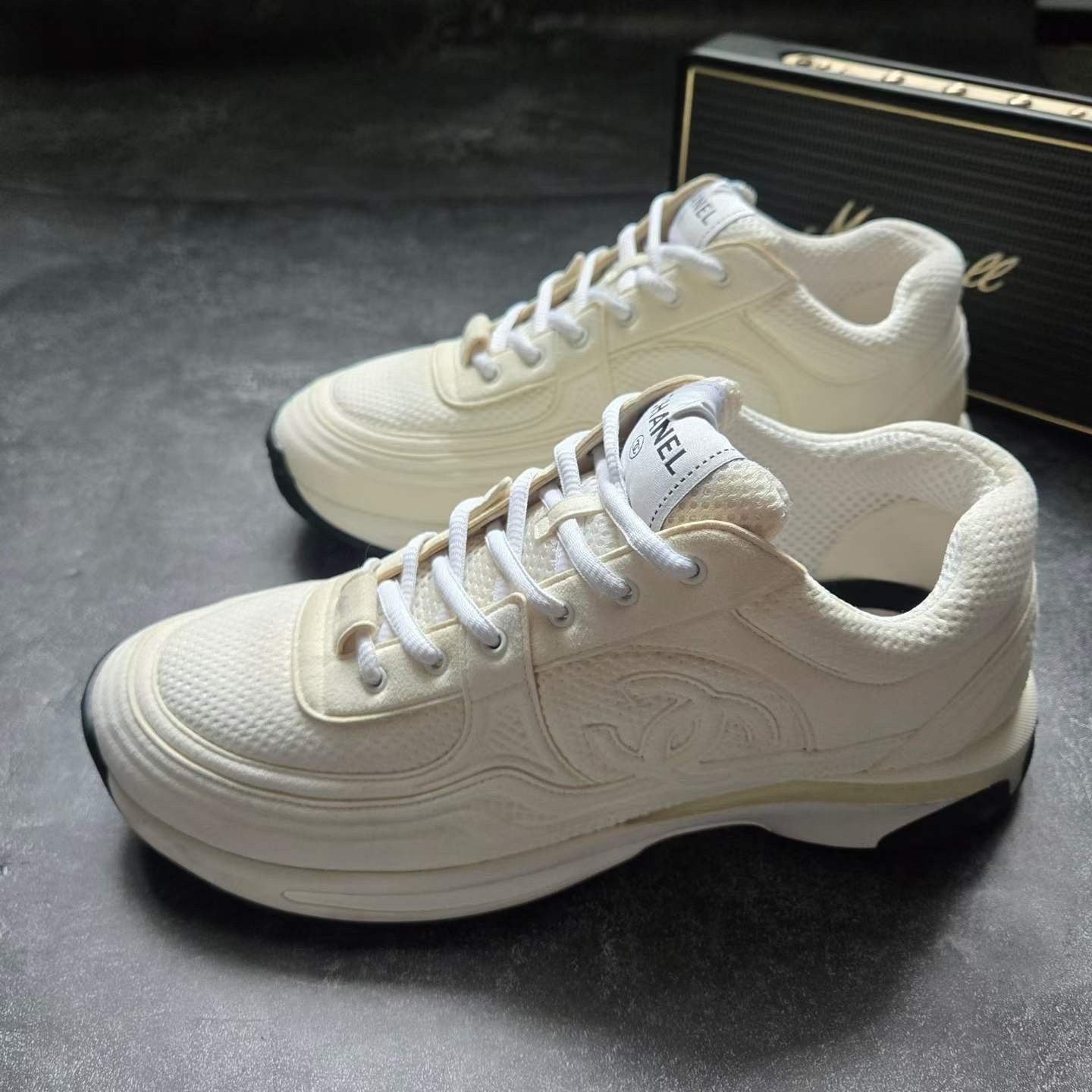 Chanel Chanel Lowtop Sneakers us_10-5 Women Size US 10.5 / IT 40.5 - 1 Thumbnail
