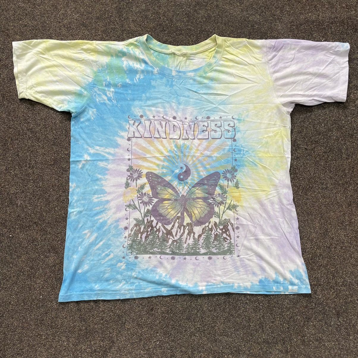 Vintage Vintage Y2K Sun Faded Butterfly Graphic Tee Kindness Rave XL Size US XL / EU 56 / 4 - 1 Thumbnail