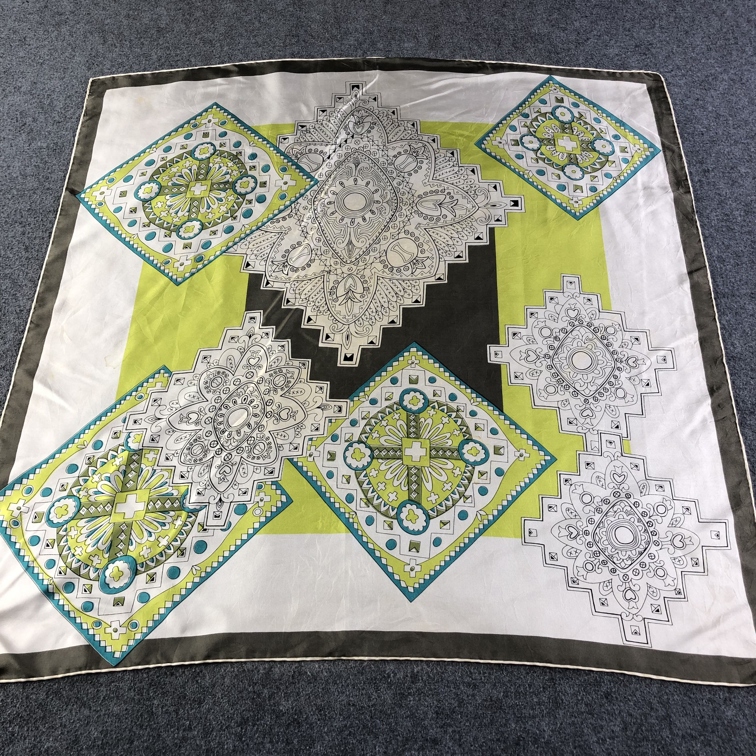 Vintage Vintage Native Design Hand Rolled Silk Scarf M638 Size ONE SIZE - 1 Thumbnail