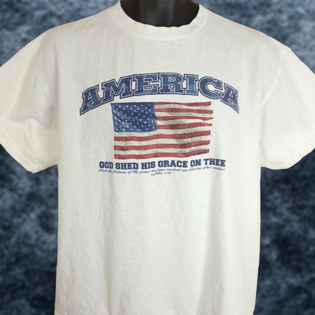 Delta VINTAGE Christian American Flag T Shirt Mens Size Large Y2K God Shed His Grace On Thee White Cotton Delta Crew Neck Short Sleeve Shirt Size US L / EU 52-54 / 3 - 1 Thumbnail