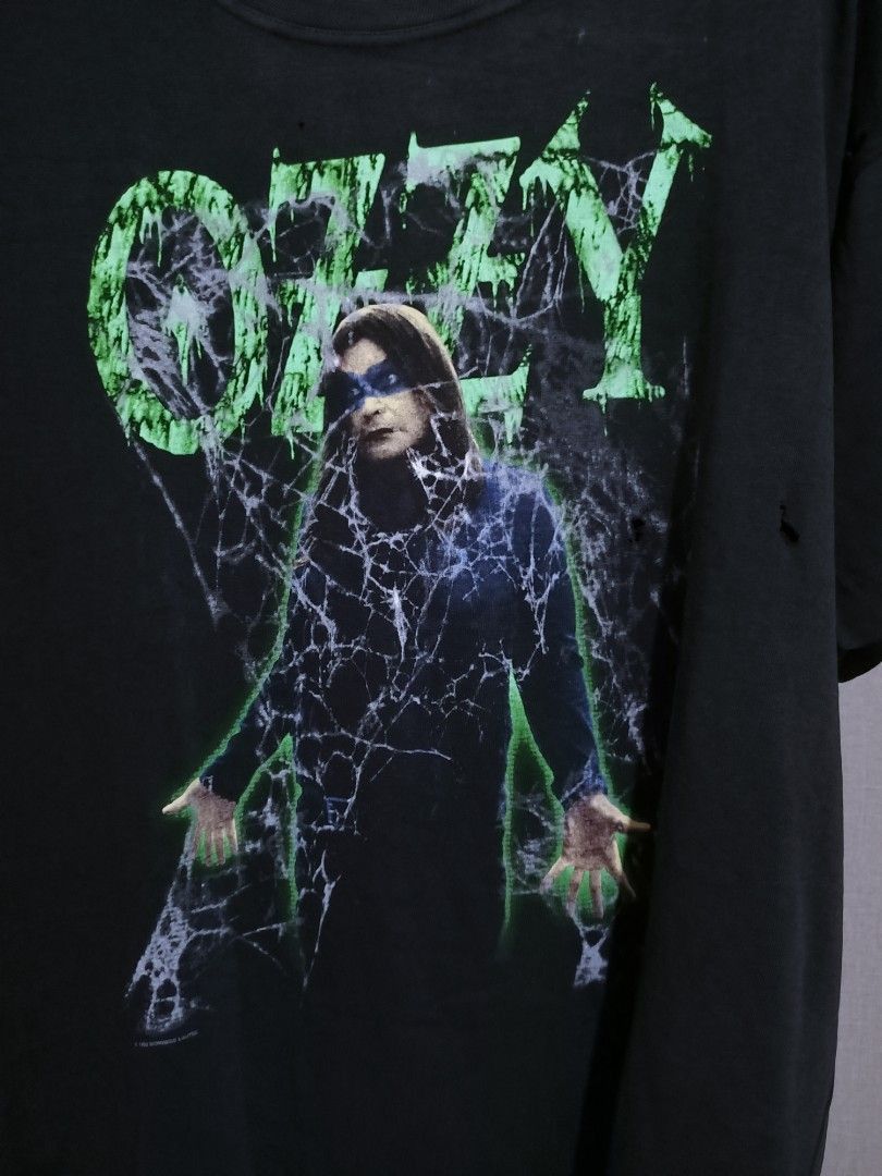 Black Sabbath Vintage Ozzy Osbourne Spiderweb Distressed Tee Size US L / EU 52-54 / 3 - 2 Thumbnail