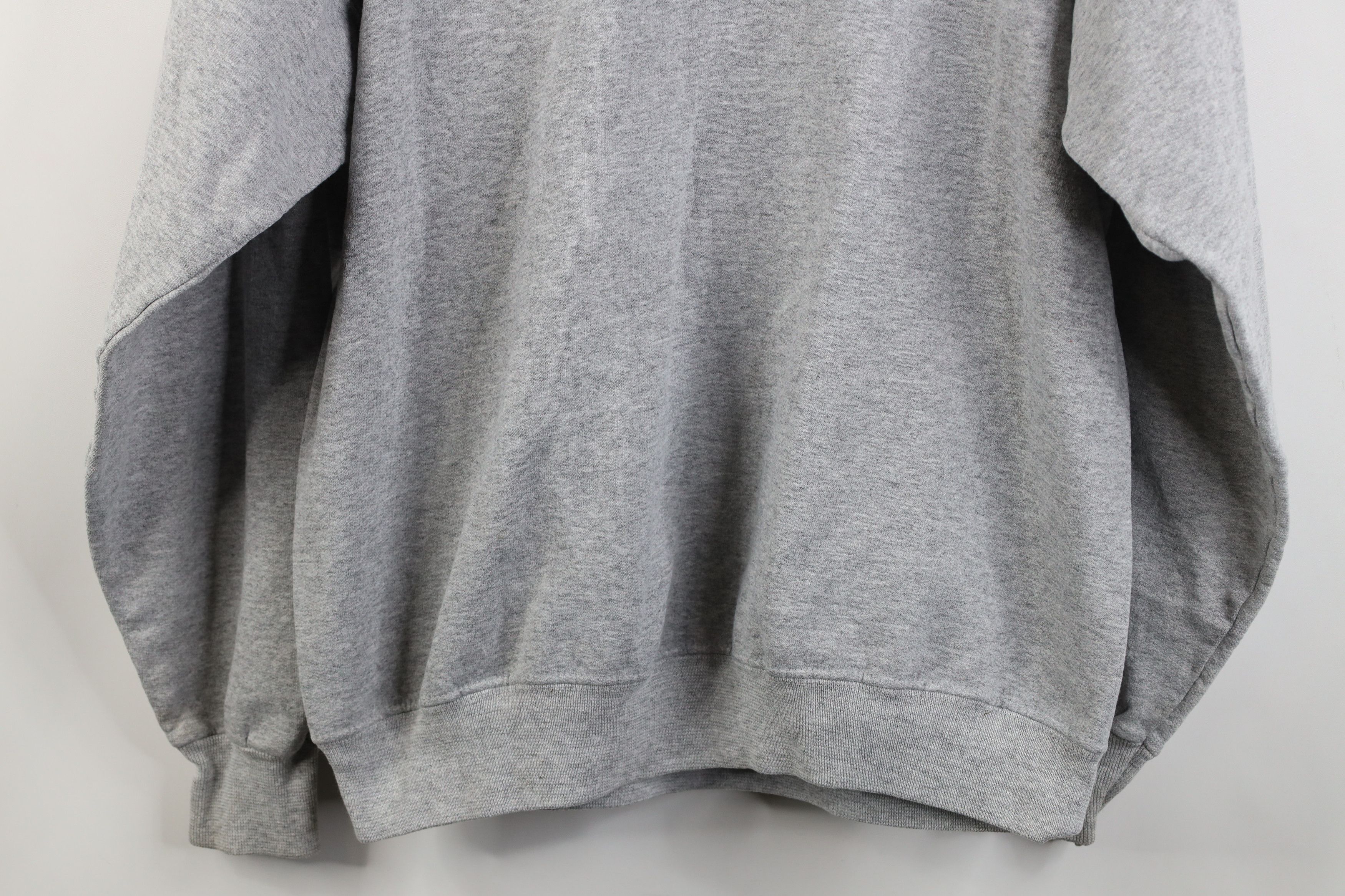 Champion Vintage 90s Champion Spell Crewneck Sweatshirt Heather Gray Size US M / EU 48-50 / 2 - 13 Thumbnail