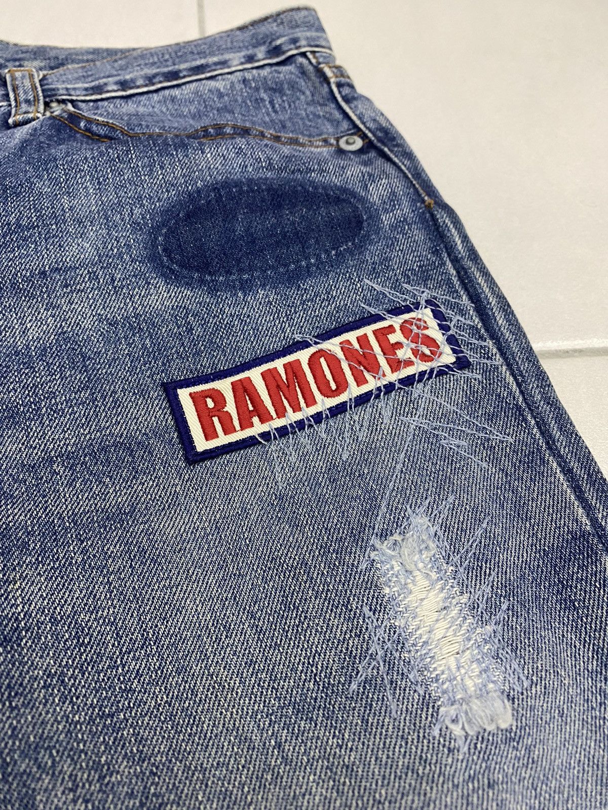 Hysteric Glamour Vtg Hysteric Glamour x Ramones distressed patch denim pants Size US 32 / EU 48 - 6 Thumbnail