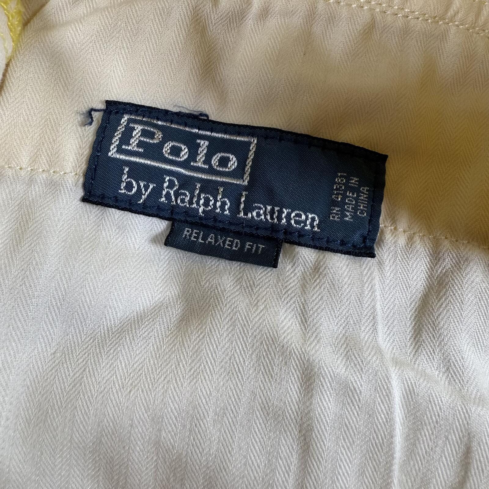 Polo Ralph Lauren Vintage Polo Ralph Lauren Yellow Cargo Shorts 35 Size US 35 - 5 Thumbnail