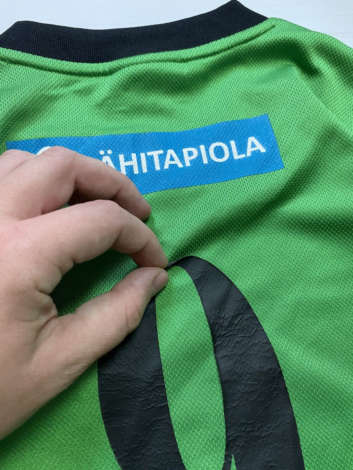 Umbro Umbro Tampereen Ilves 2000/01 home Match Worn #9 longlsleeve Size US S / EU 44-46 / 1 - 18 Thumbnail