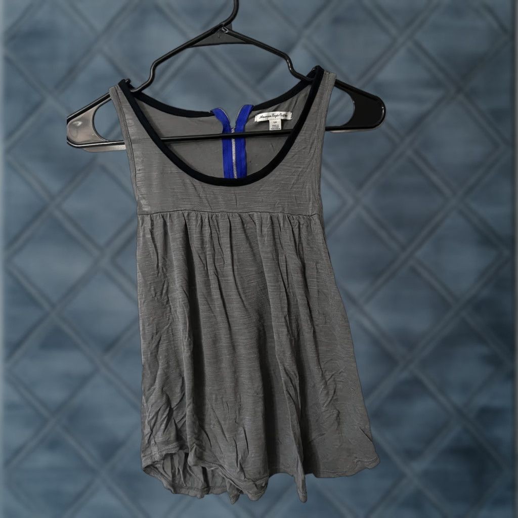 American Eagle Outfitters American Eagle Zipper Back Tank Top Gray Size Small Size S / US 4 / IT 40 - 1 Thumbnail