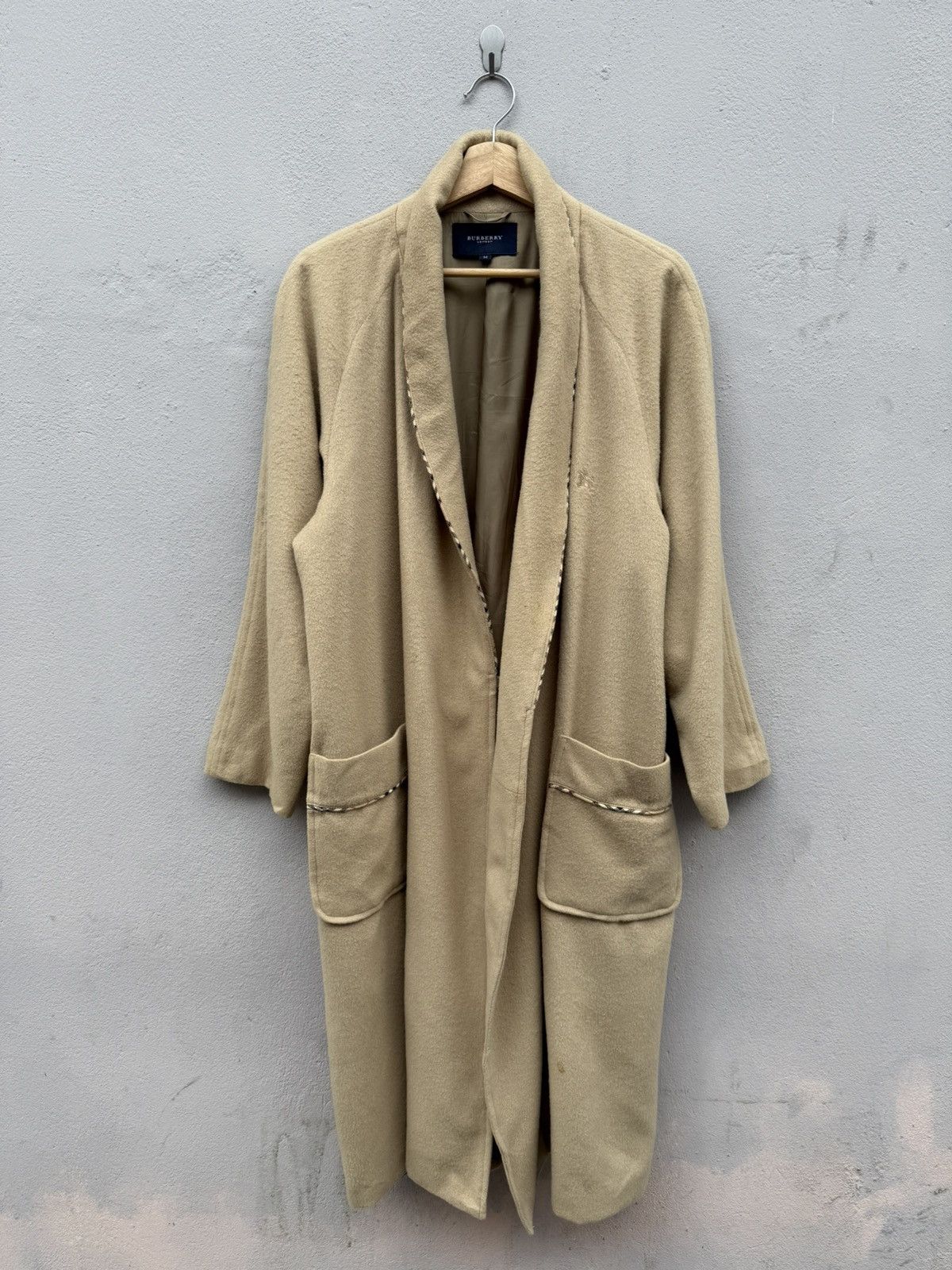 Burberry BURBERRY LONDON Iconic Beige Checkered Robe / Luxury Size 40 - 1 Thumbnail