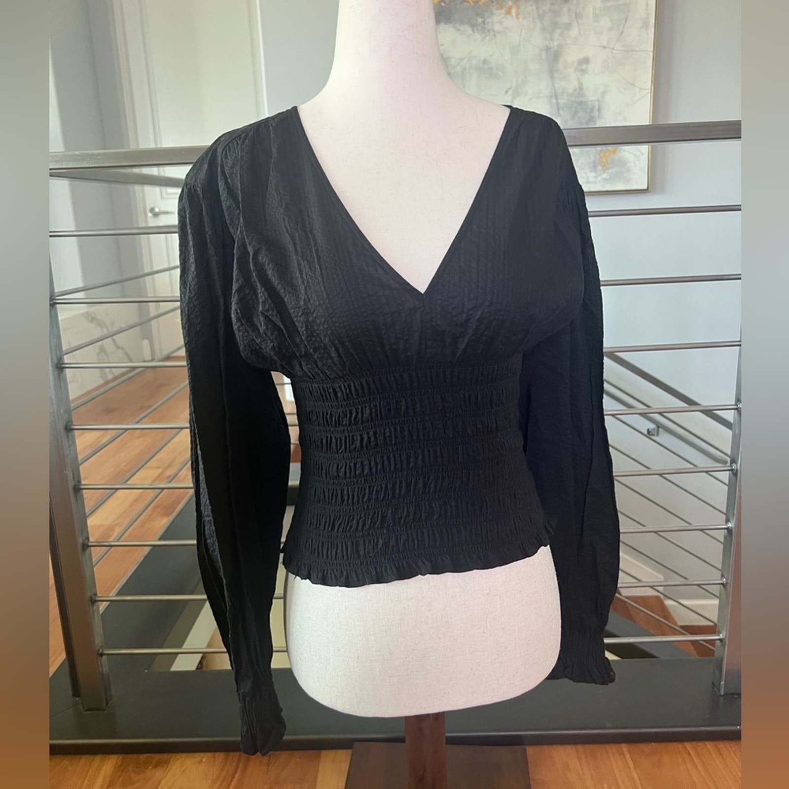 image of Frame V-Neck Smocked Top In Black, Women's (Size XS)