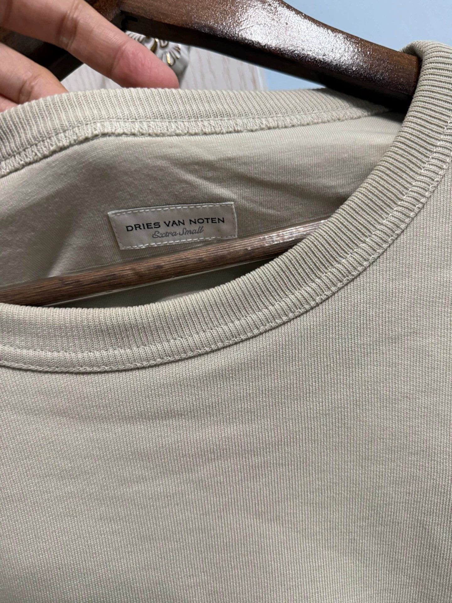 Dries Van Noten Dries Van Noten Pleated-Sleeve Gray-Green Sweatshirt 9/10 Size XS / US 0-2 / IT 36-38 - 2 Thumbnail