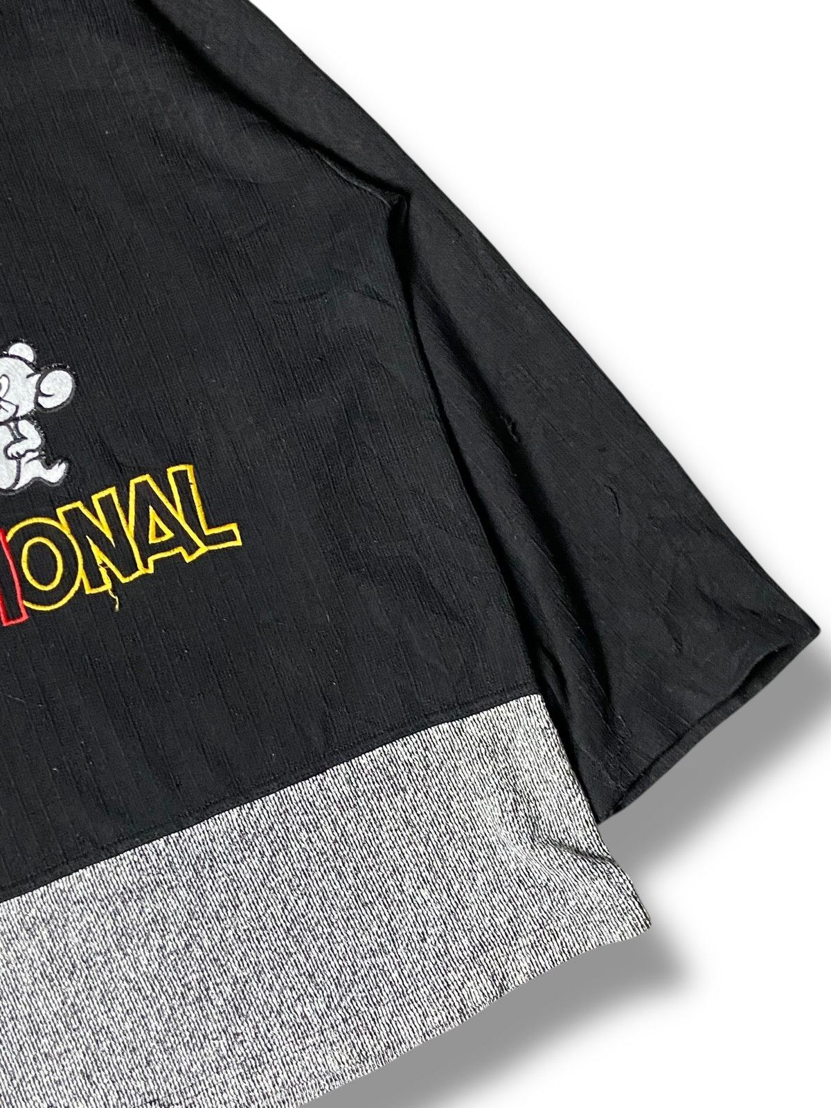 Japanese Brand Worldsports Tom & Jerry Embroidered Long Sleeve Tee (161) Size US M / EU 48-50 / 2 - 4 Thumbnail