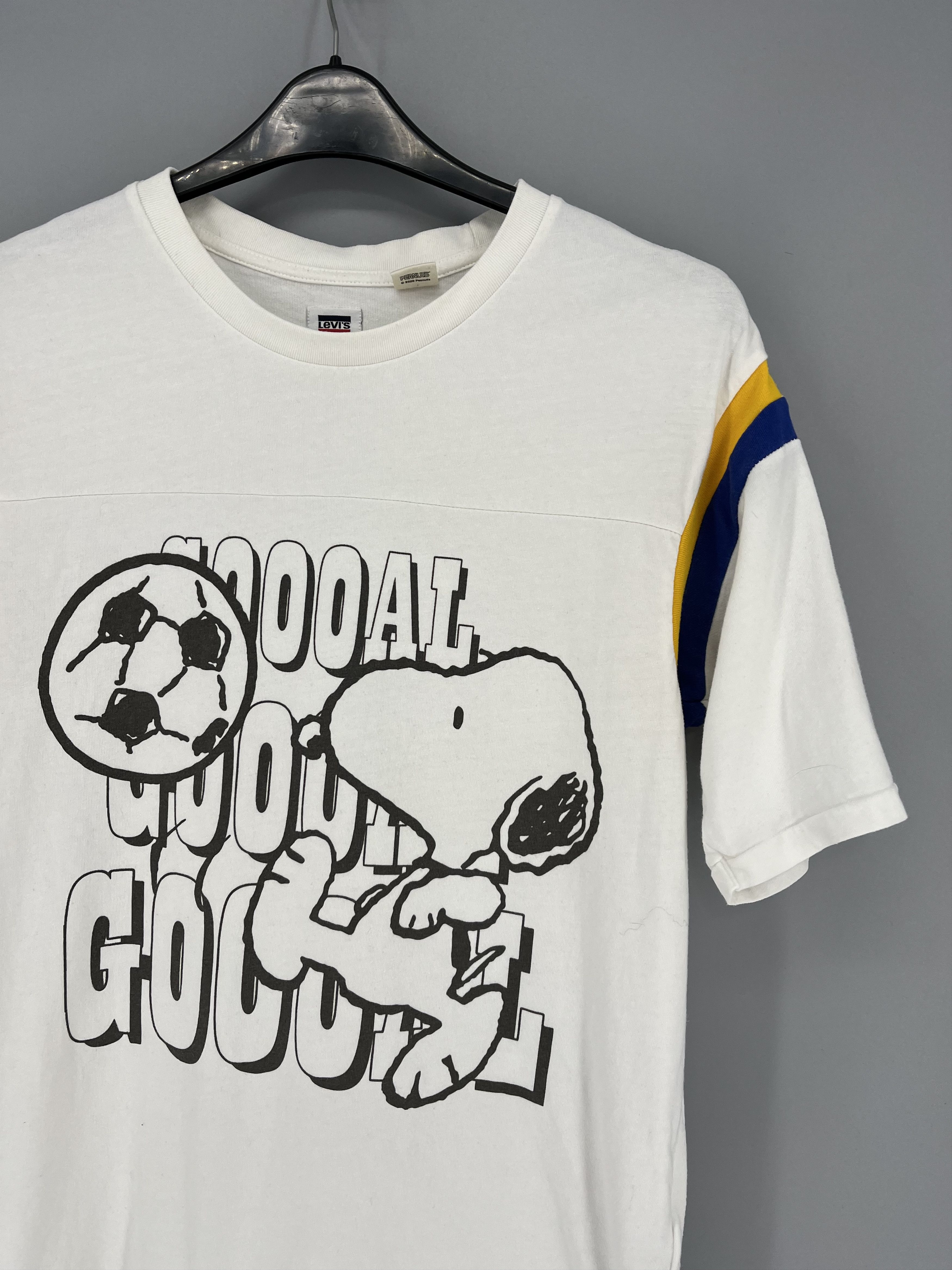 Levi's Football Tee Gooaal Snoopy Peanuts Tee T-Shirt Size XS Size US XS / EU 42 / 0 - 4 Thumbnail