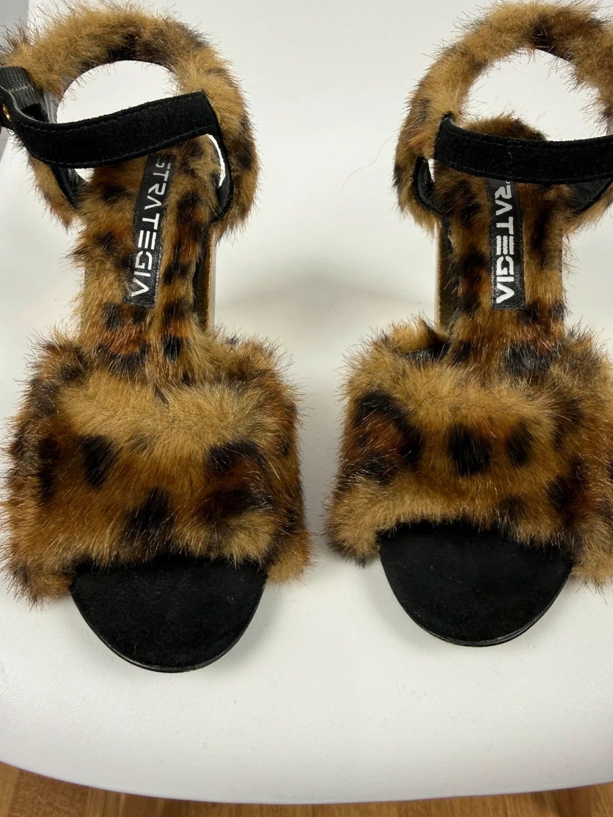 Other Strategia Faux Fur Heels Italy size 36 Size US 6 / IT 36 - 5 Thumbnail