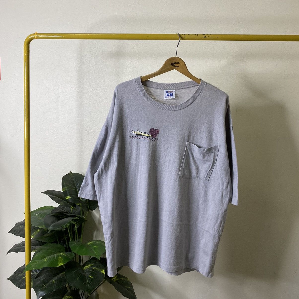 Band Tees Vintage 1987 Bruce Springsteen Tunnel Of Love Album Promo T Size US XXL / EU 58 / 5 - 1 Thumbnail
