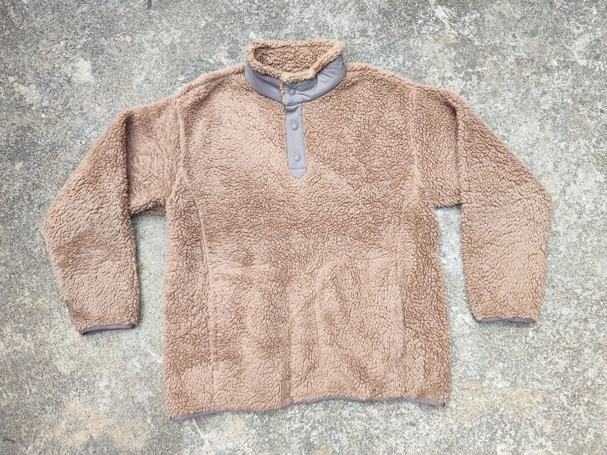 Uniqlo × White Mountaineering UNIQLO x White Mountaineering Brown Sherpa Fleece Pullover Size US L / EU 52-54 / 3 - 1 Thumbnail
