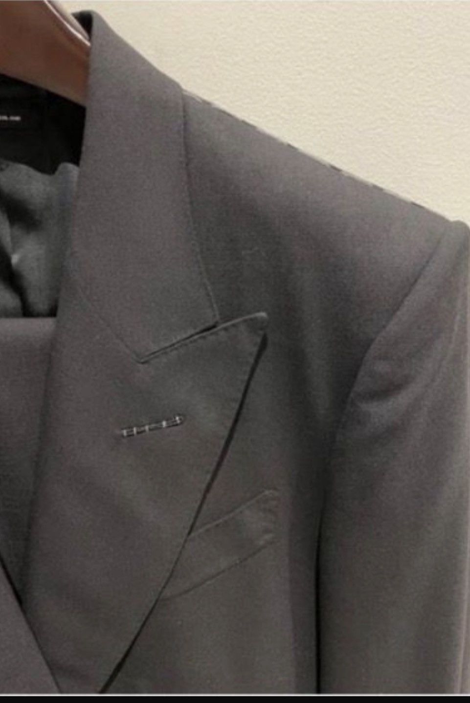 Tom Ford o1loc1c0126 2LWP01 Suit in Black Size US S / EU 44-46 / 1 - 4 Thumbnail