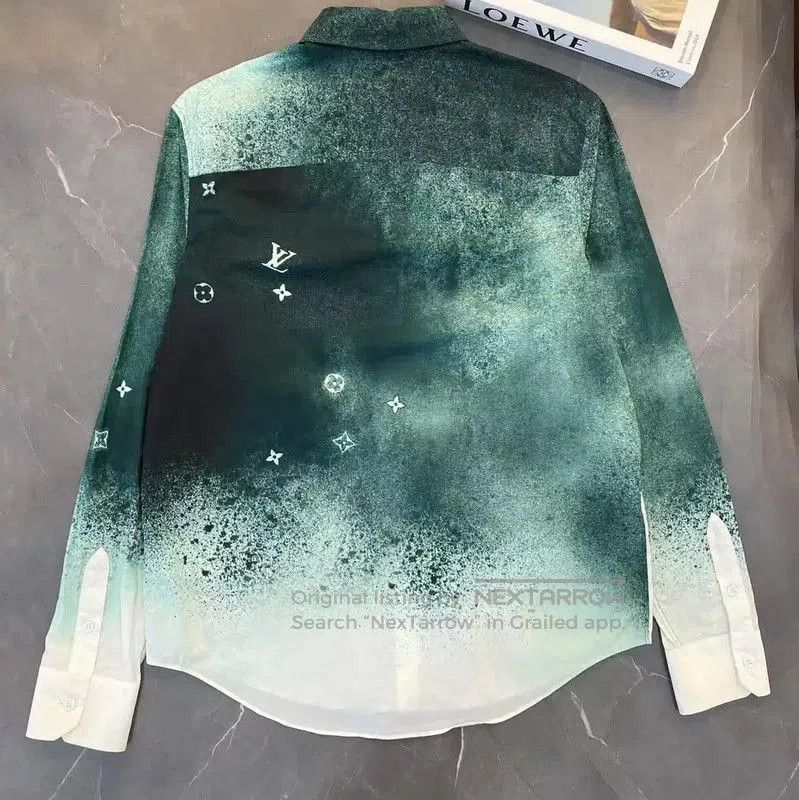 Louis Vuitton Louis Vuitton Men's Long Sleeve Shirt in Green . Size US XS / EU 42 / 0 - 2 Thumbnail