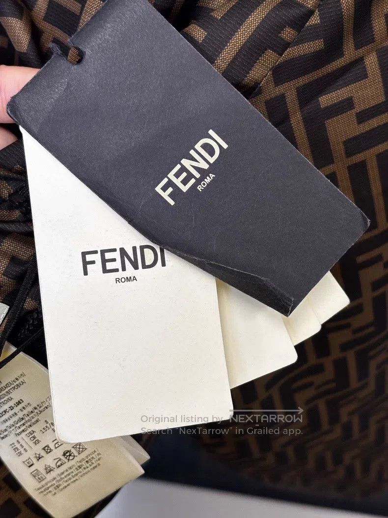 Fendi Fendi Printed Two-Sided Wearable Puffer Jacket Size S / US 4 / IT 40 - 6 Thumbnail