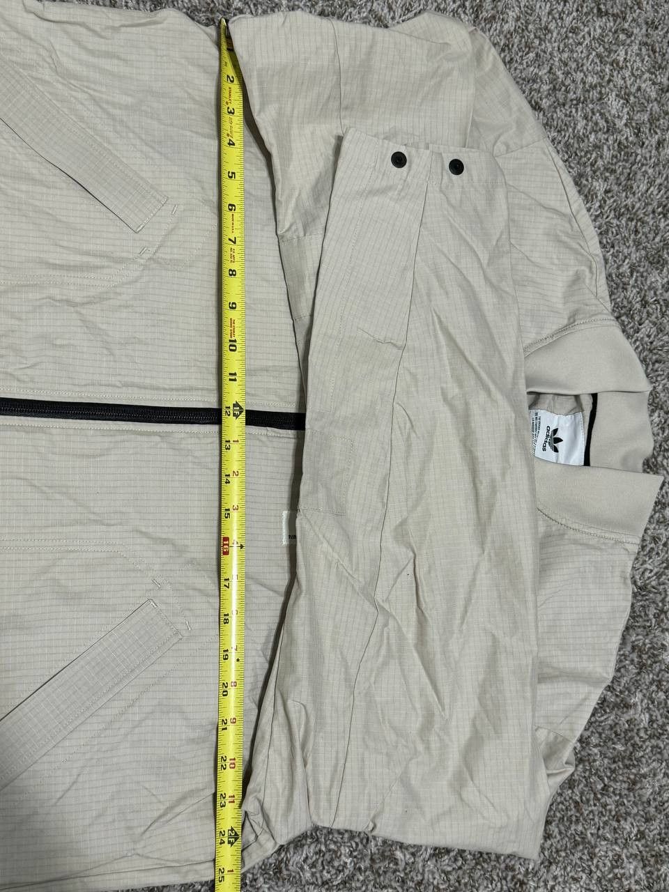 Adidas adidas Originals NMD Track Jacket Size US L / EU 52-54 / 3 - 7 Thumbnail