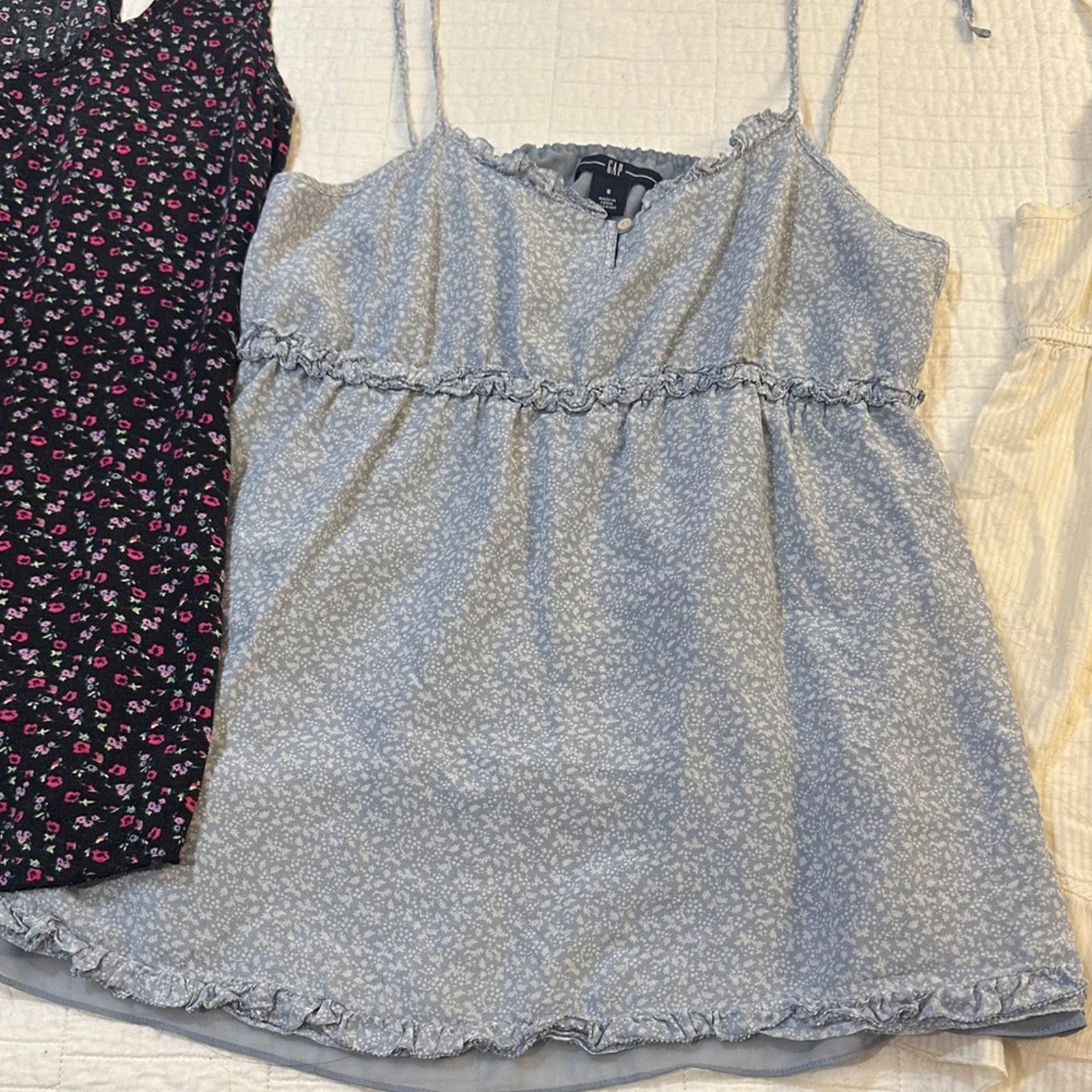 Gap Geniune Y2K Cami & Tanks from 2000’s Set of 3 EUC Silk Size M / US 6-8 / IT 42-44 - 3 Thumbnail